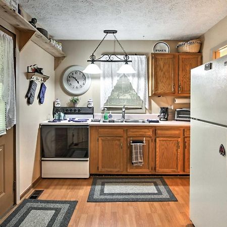 Gatlinburg Home With Hot Tub About 4 Mi To Town! Экстерьер фото