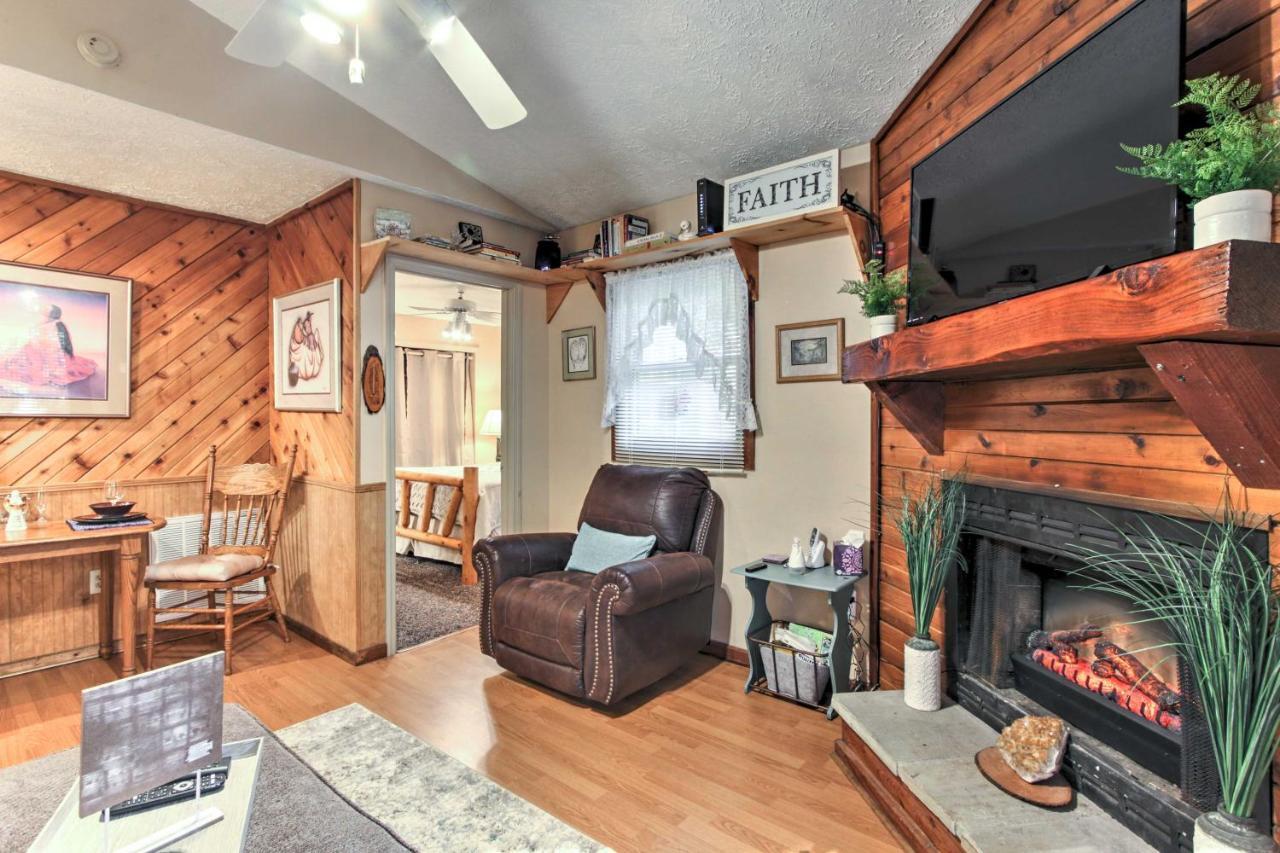 Gatlinburg Home With Hot Tub About 4 Mi To Town! Экстерьер фото