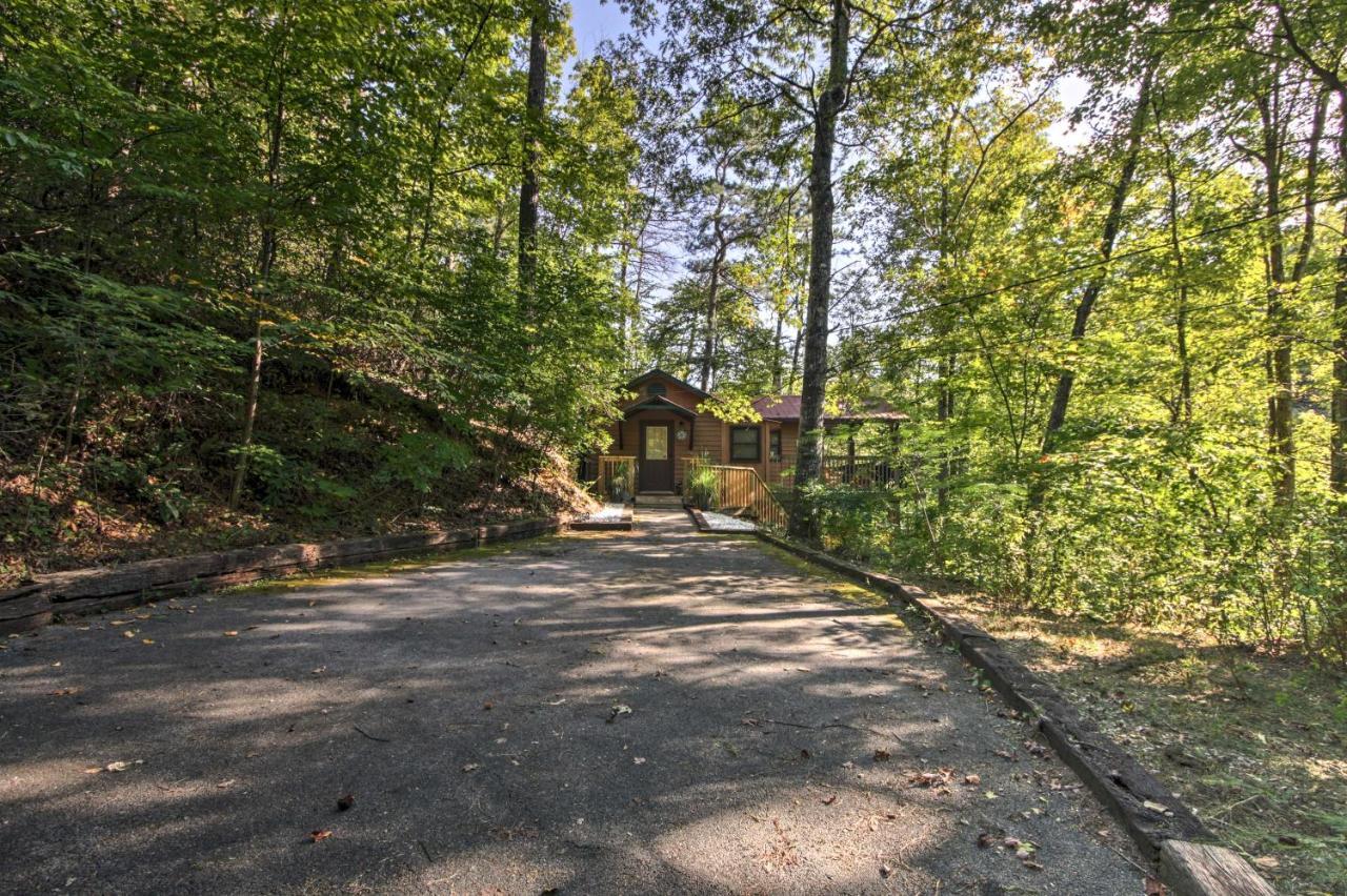 Gatlinburg Home With Hot Tub About 4 Mi To Town! Экстерьер фото